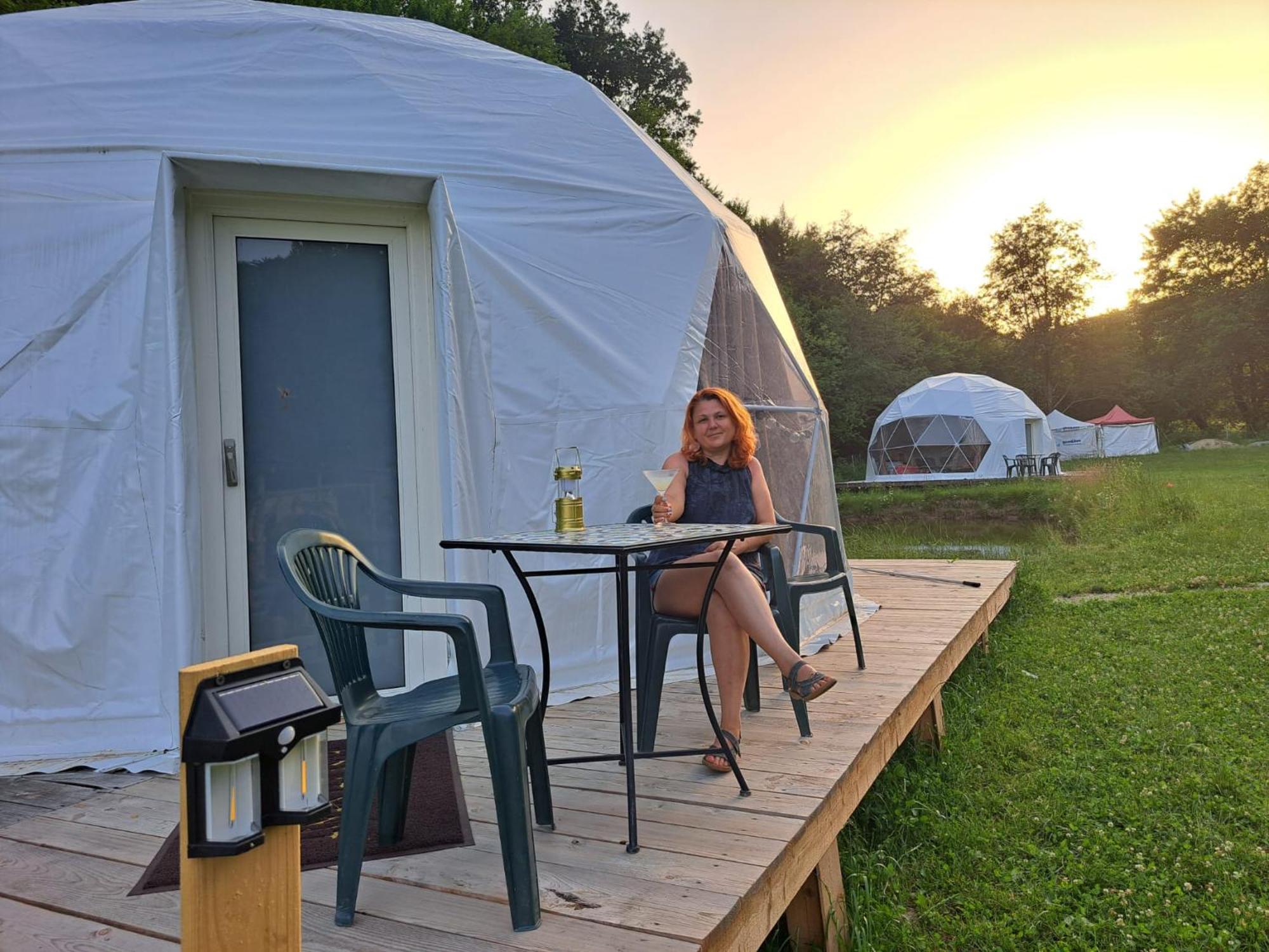 Forest Glamping บราชอฟ ภายนอก รูปภาพ